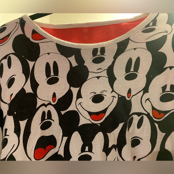 RARE UNWORN Vtg near MINT Micky Mouse JGHook Disney Hong Kong Sweatshirt Top - Picture 10 of 17